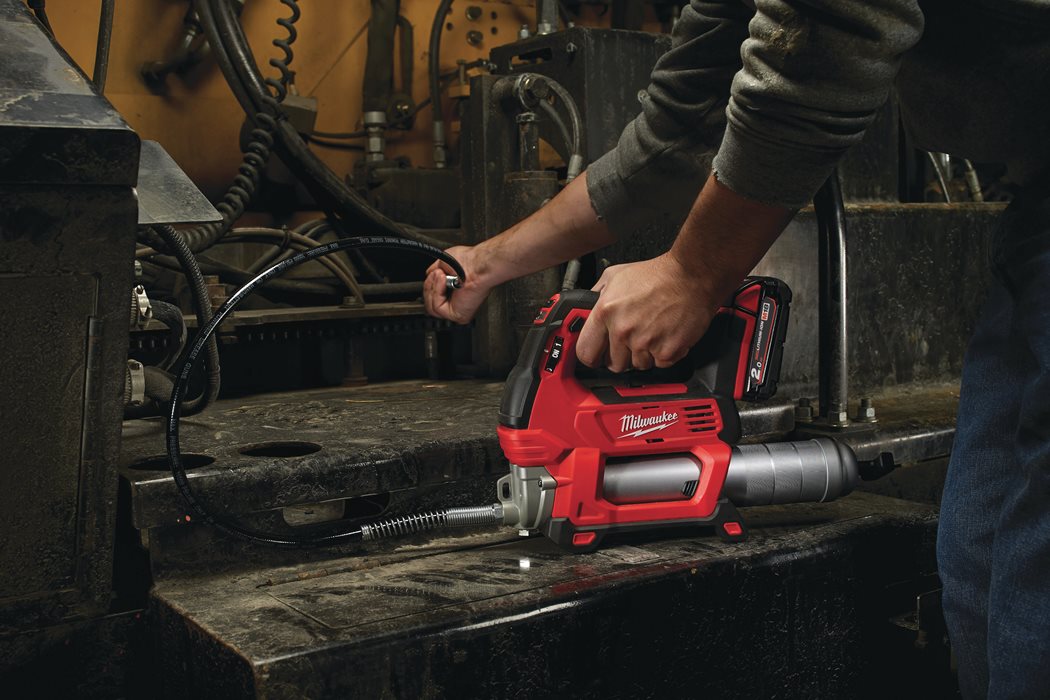 Milwaukee Cordless Grease Gun (Bare Unit)